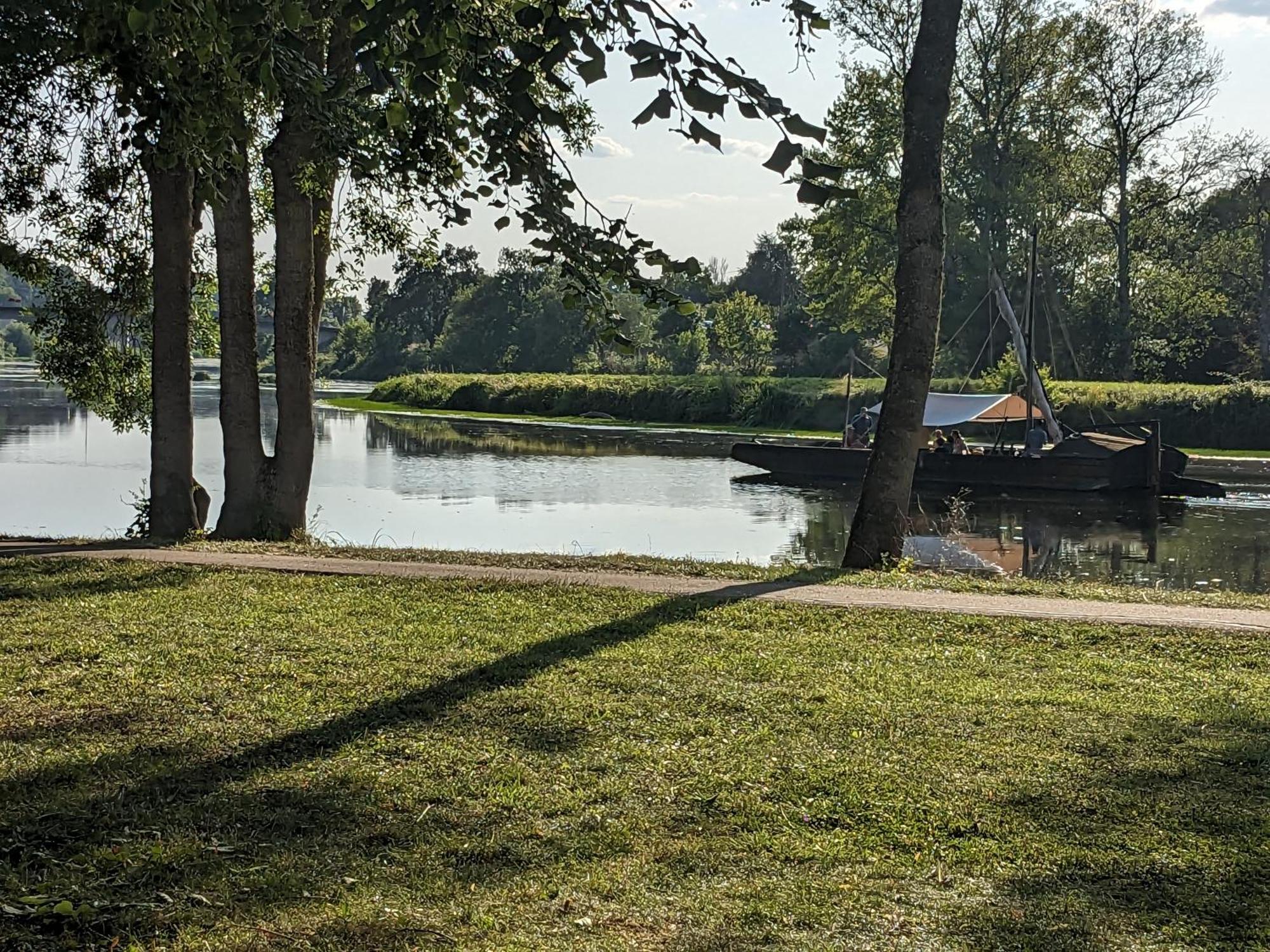 Camping Onlycamp La Confluence Savonnières Eksteriør bilde